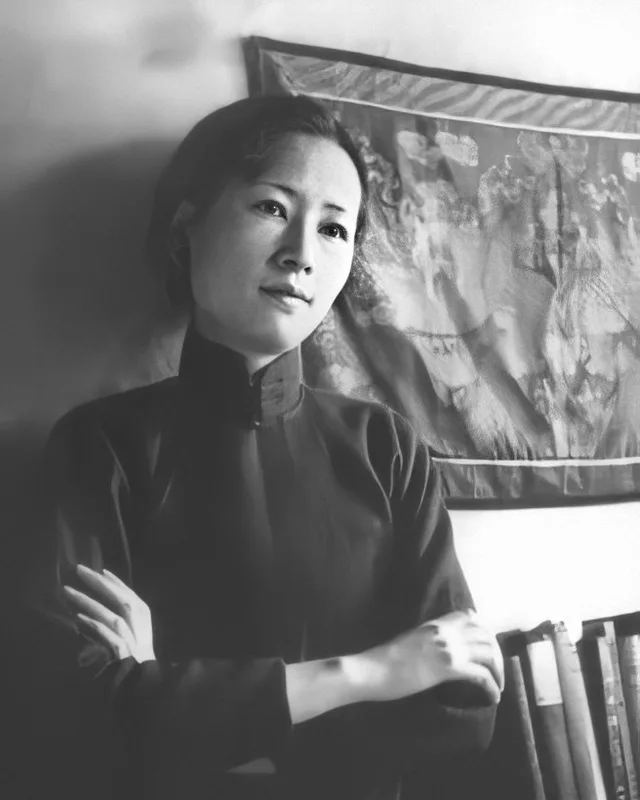 Retrato de Lin Huiyin